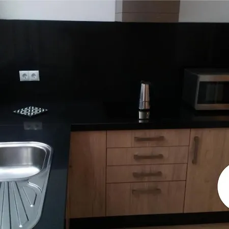 Apto Patio Andaluz. Maximo Confort Y Limpieza