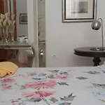 Apto Patio Andaluz. Maximo Confort Y Limpieza