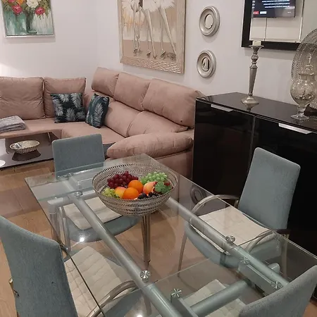 Apto Patio Andaluz. Maximo Confort Y Limpieza