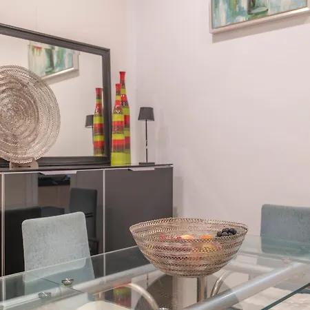 Apto Patio Andaluz *