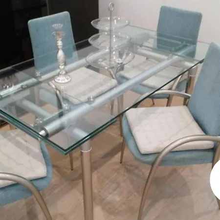 Apto Patio Andaluz. Maximo Confort Y Limpieza *