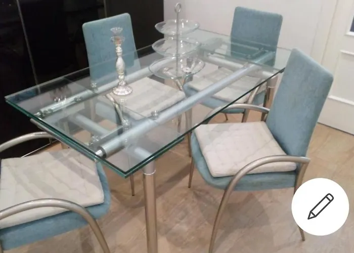 Apto Patio Andaluz. Maximo Confort Y Limpieza *